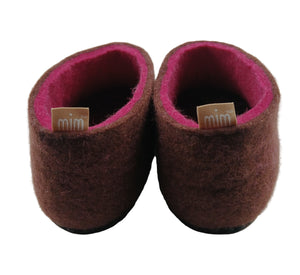 100% wool felt slippers in Chocolate with cerise pink wool interior layer